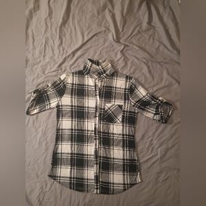 Women's Button up shirt